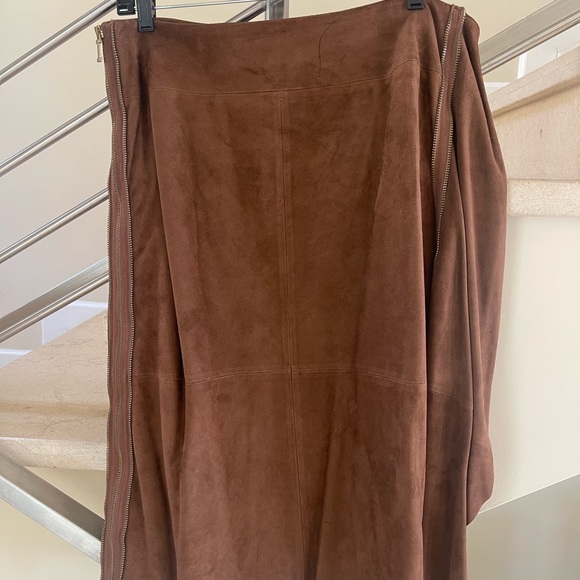 VINTAGE ICEBERG elegant BROWN Swede zippers SKIRT - Picture 6 of 16